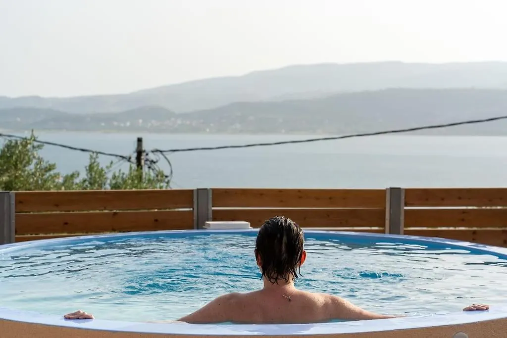 Tzortzatos Tiny Home Kourouklata Holiday home